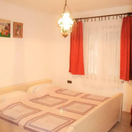 Apartment Ugljesic